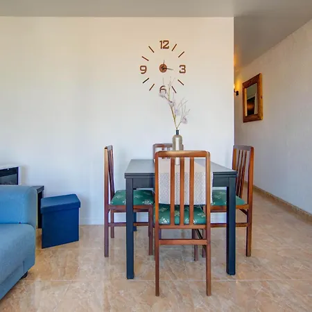 In For Six People, Cleaning Included Lloret de Mar