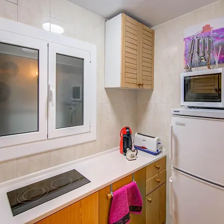 In For Six People, Cleaning Included
