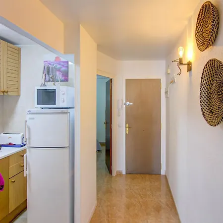 Апартаменты In For Six People, Cleaning Included